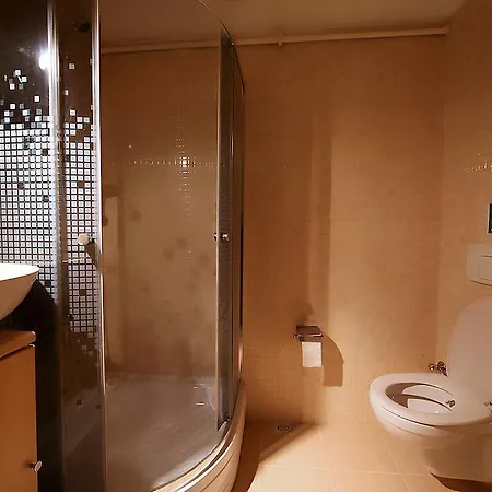 Hotel apartamentowy Kentish Studio